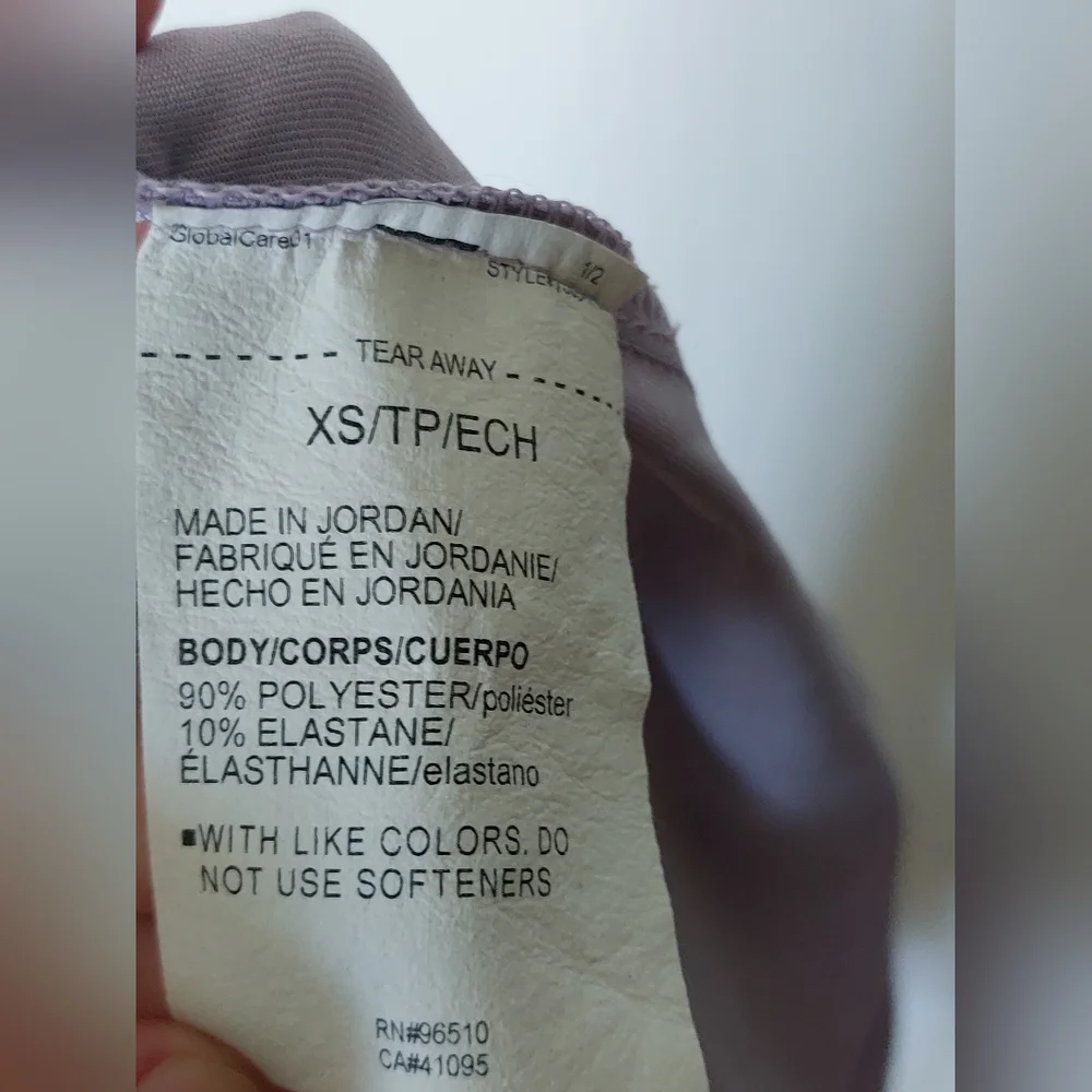 Flowy Reebok Tank Top - Picture 5 of 5